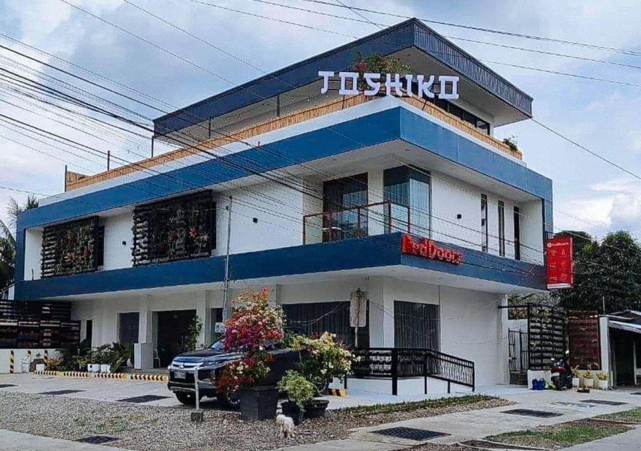 Reddoorz Plus @ Toshiko Boutique Hotel Koronadal City Exterior foto