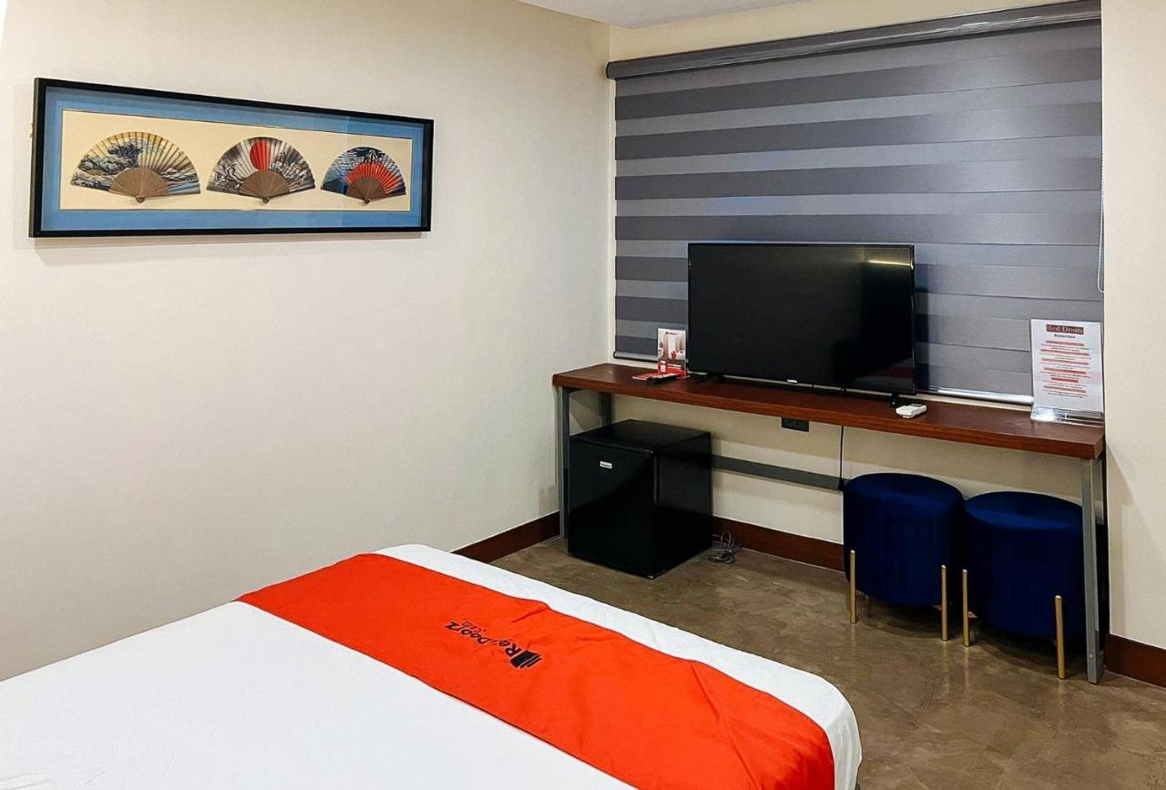 Reddoorz Plus @ Toshiko Boutique Hotel Koronadal City Exterior foto